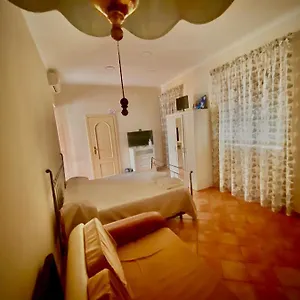Casa Di Nonna Mia Bed & Breakfast
